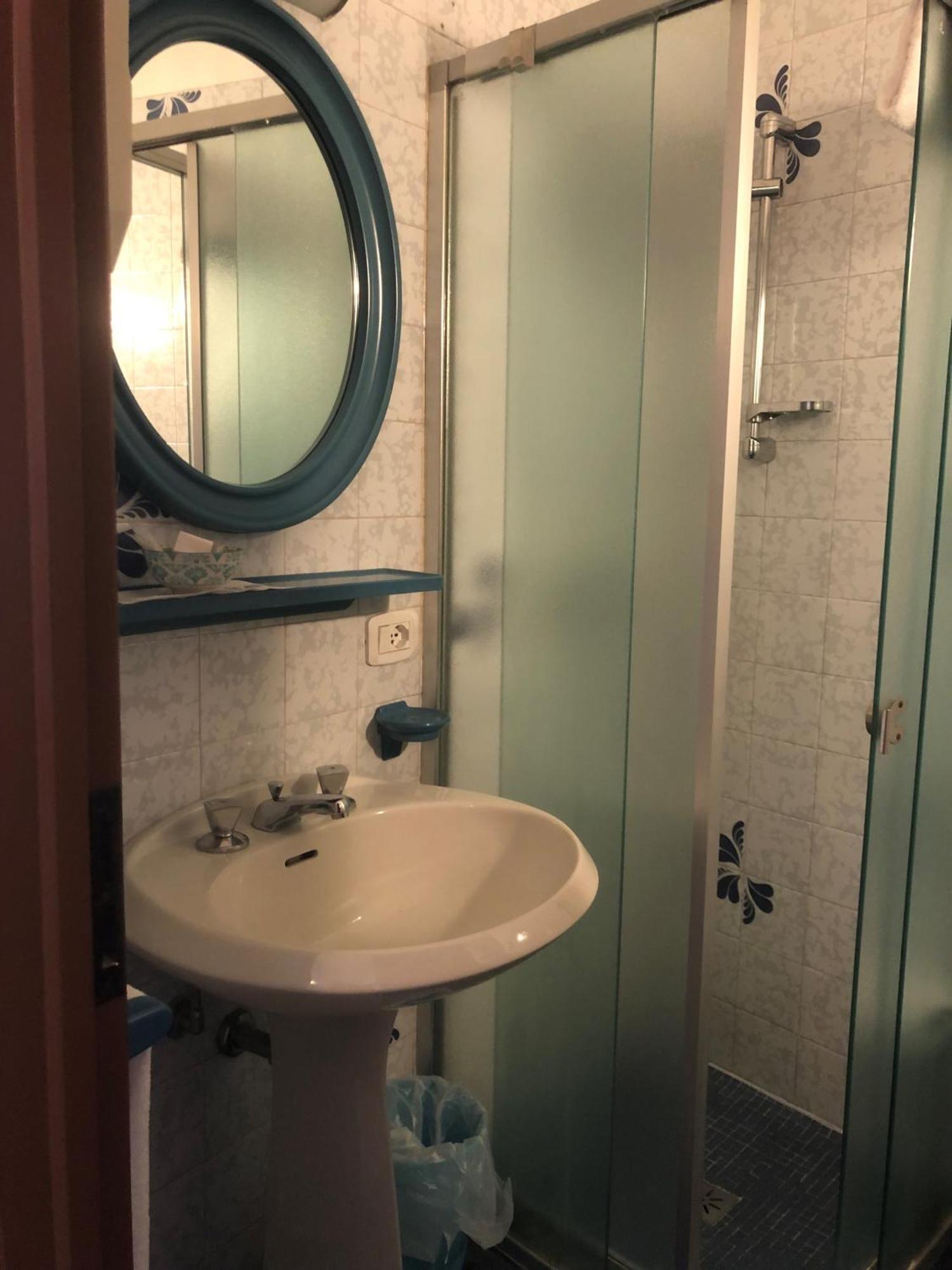 Hotel Sole Holiday Arco Eksteriør bilde